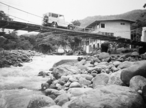 Hotel Dos Rios, after the 1968 flood. It was destroyed in the 1970's flood, as well as the bridge